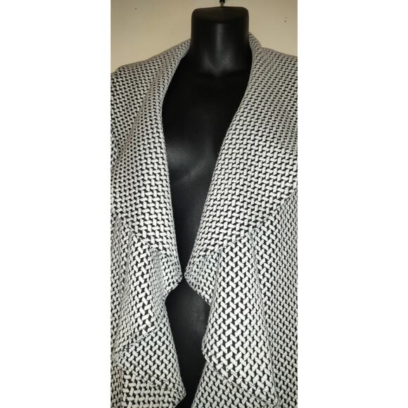 Chevron Cardigan Black & White Blazer Jacket CALVIN KLEIN Ruffle Women's SIZE 4 - Picture 6 of 11